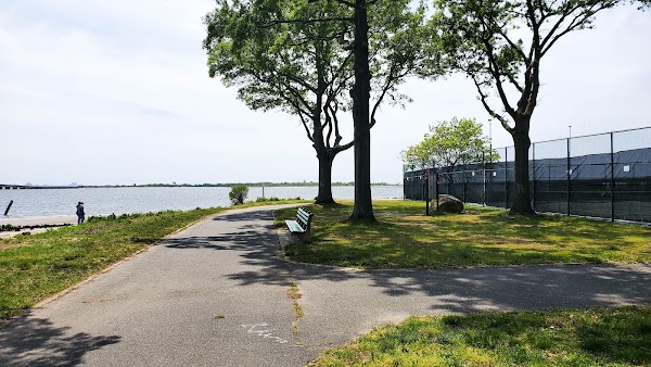 Charles Memorial Park (Gateway National Recreation Area) grounds