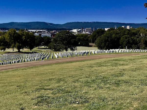 Chattanooga National Cemetery grounds