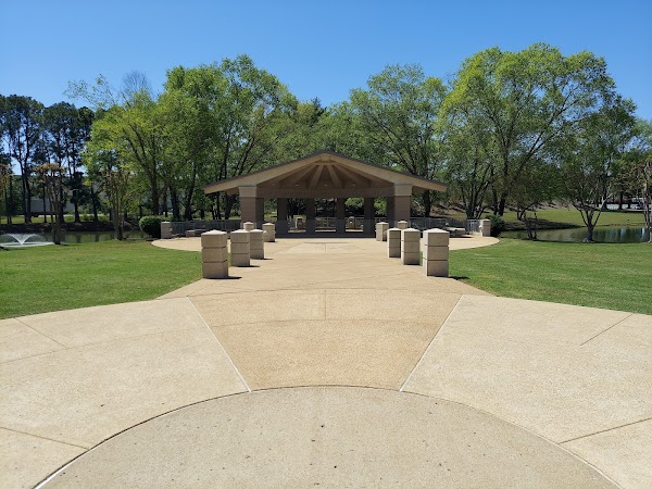 Chattanooga National Cemetery grounds