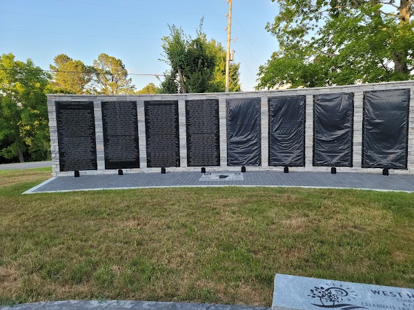 Cheatham County Veterans Memorial Park grounds