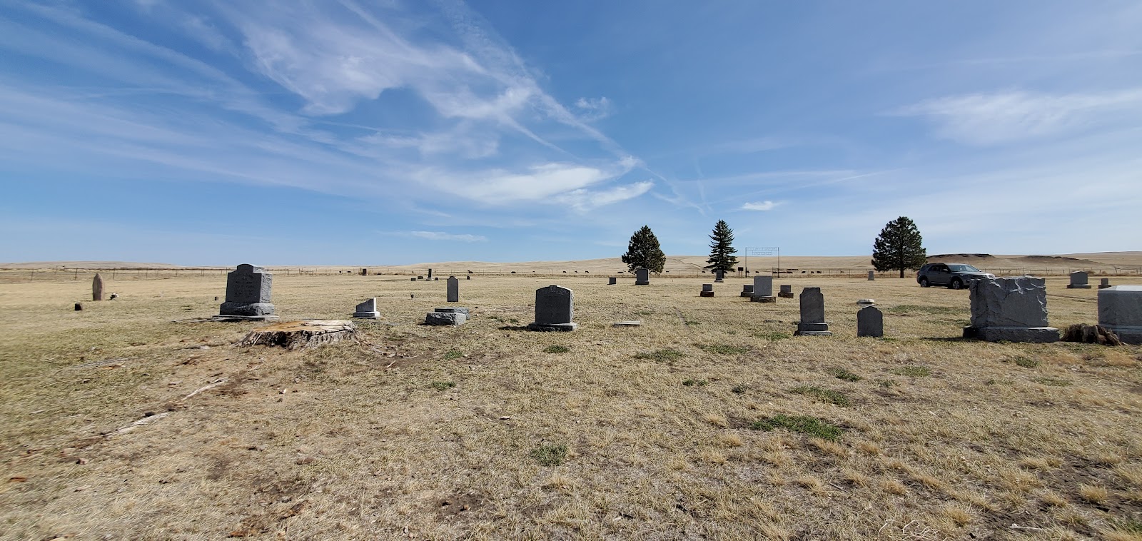 Chesnut Valley Cemetery cemetery grounds and headstones