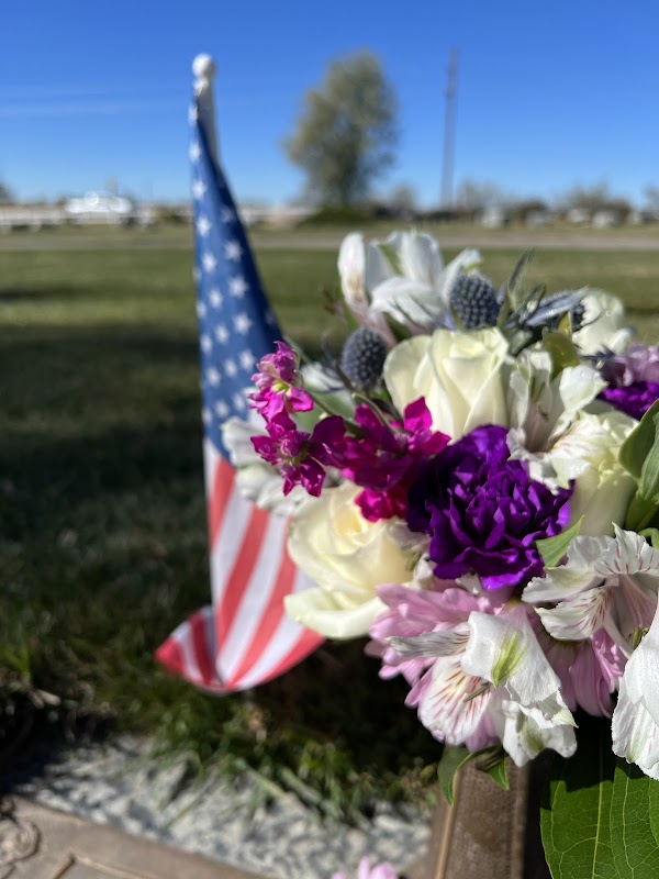 Cheyenne Memorial Gardens grounds