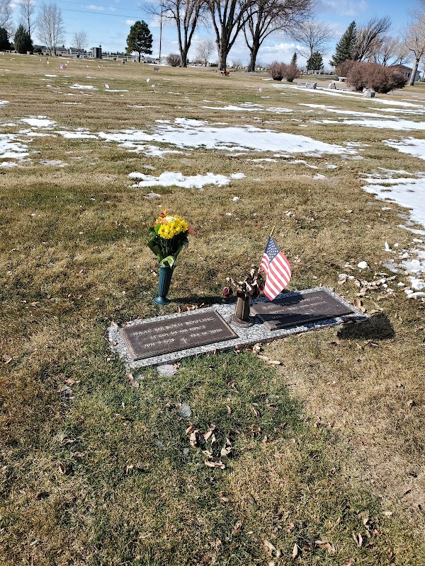 Cheyenne Memorial Gardens grounds