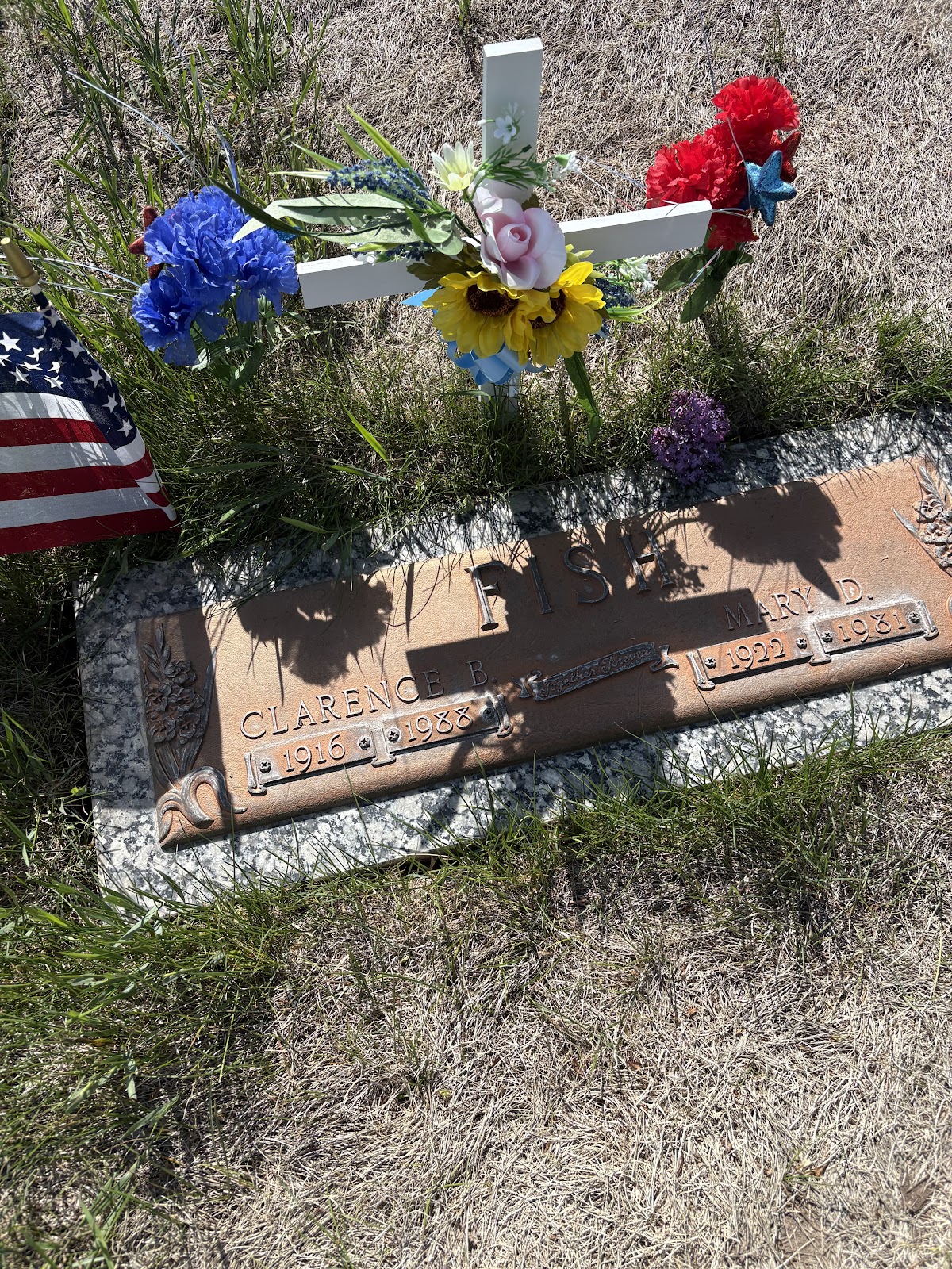 Cheyenne Memorial Gardens headstone and grounds