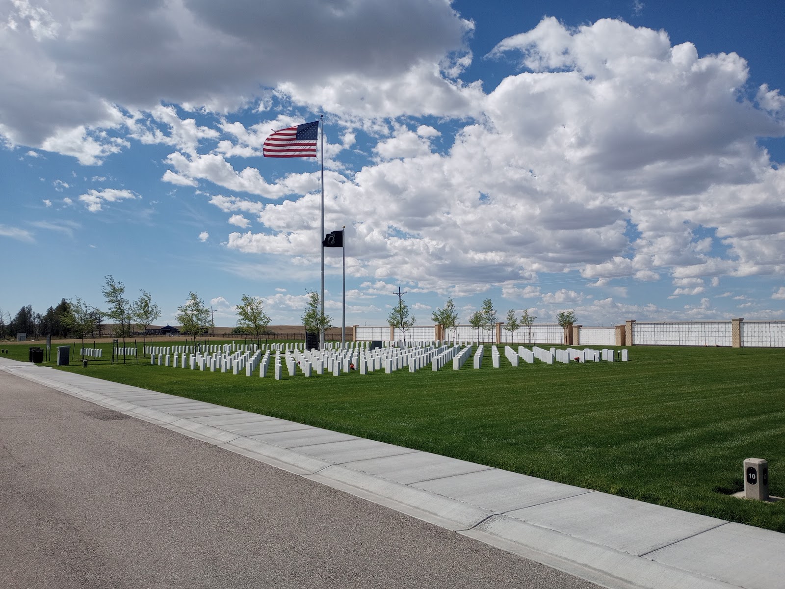 Cheyenne National Cemetery headstone and grounds