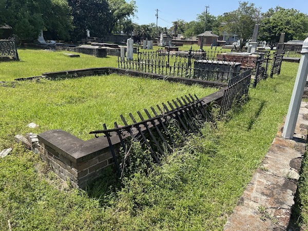 Church Street Grave Yard grounds