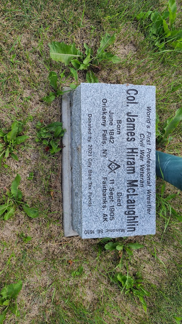 Clay Street Cemetery grounds