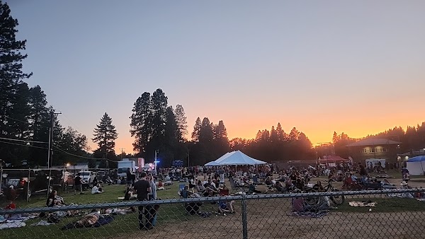 Cle Elum Memorial Park grounds