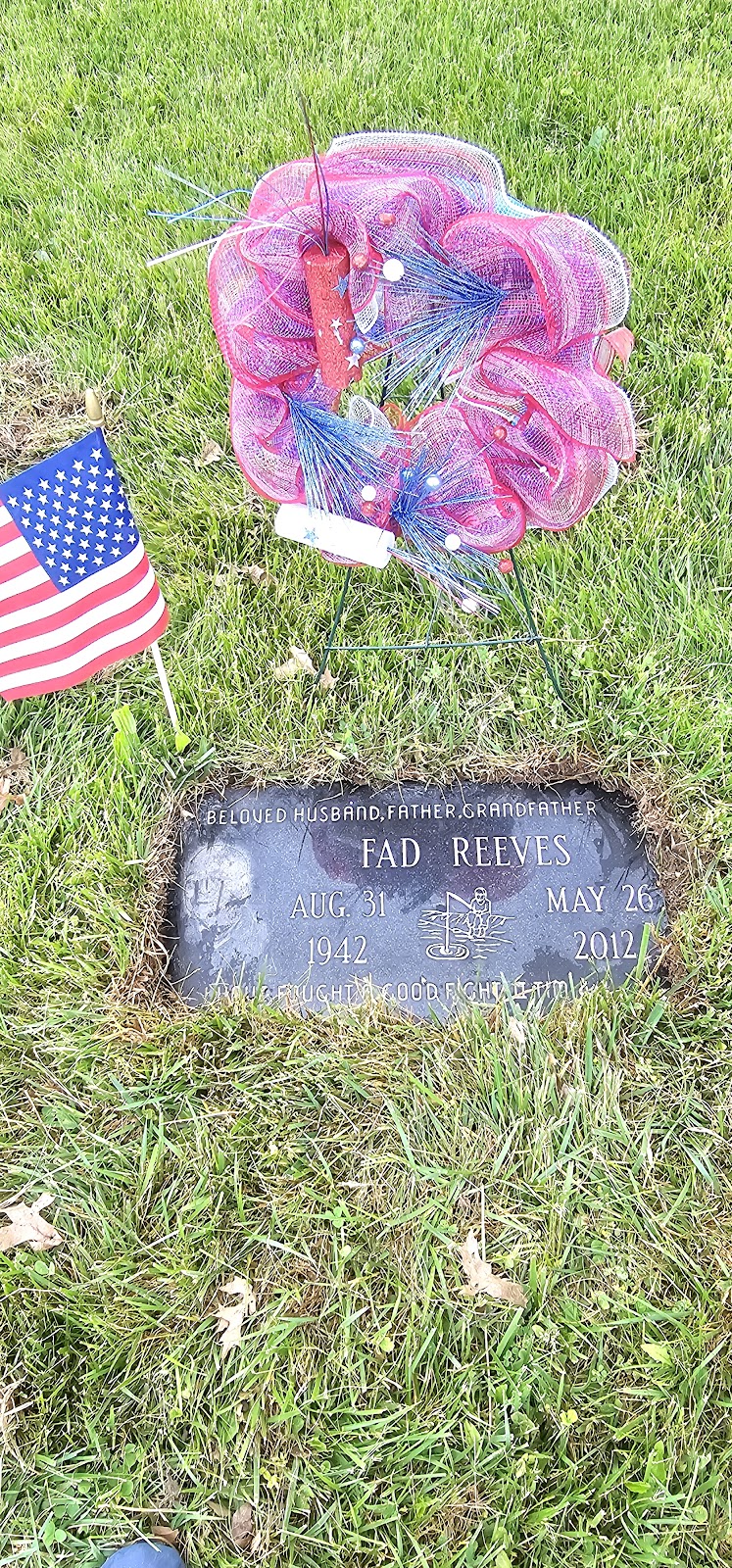 Cleveland Memorial Gardens Cemetery cemetery grounds and headstones