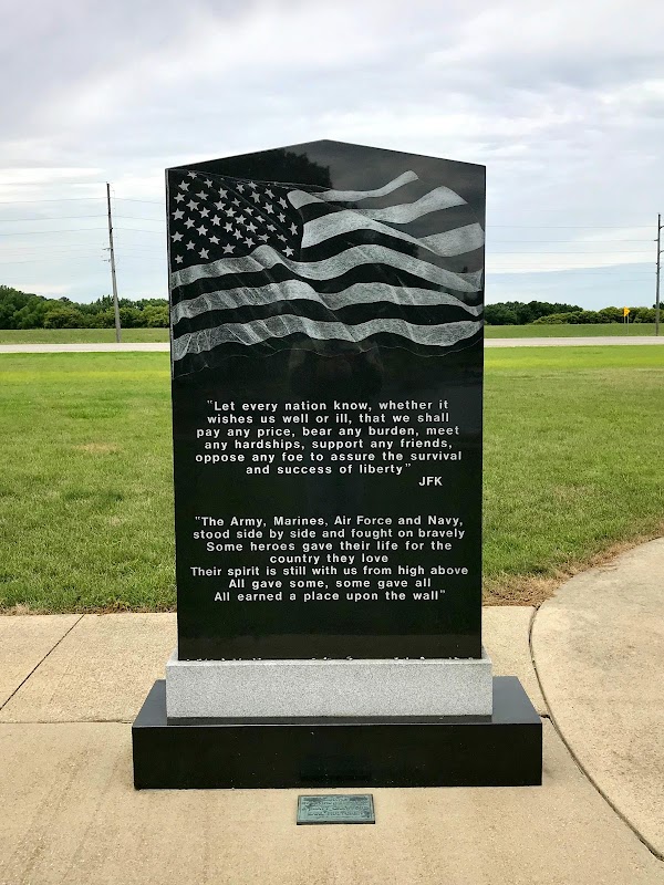 Cobb Memorial Park grounds