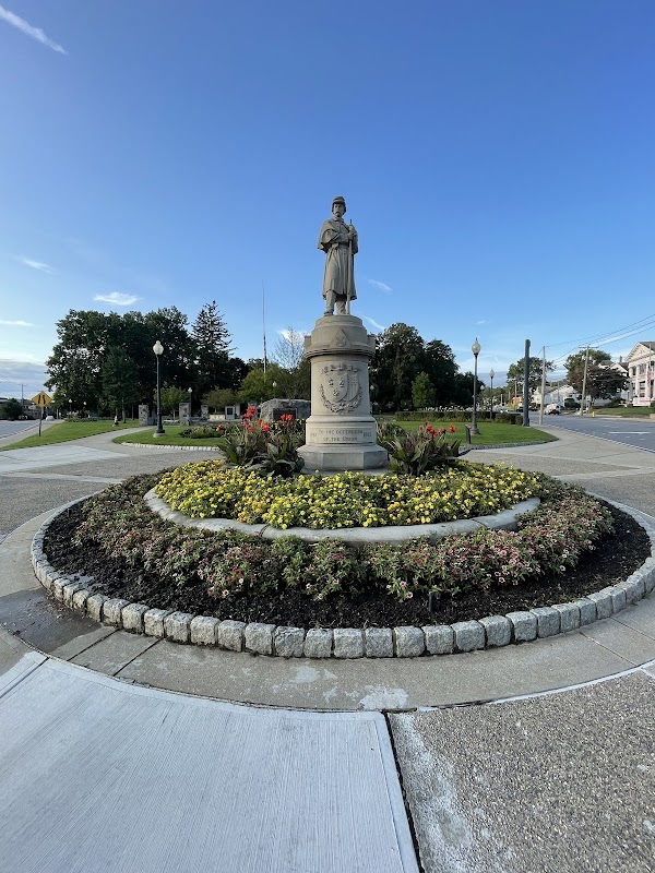 Coe Memorial Park grounds