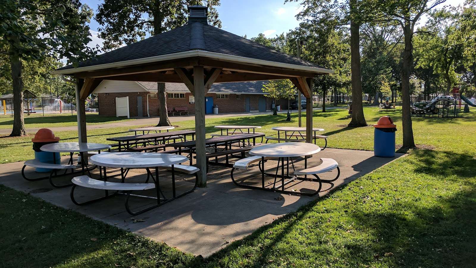 Coldwater Memorial Park cemetery grounds and headstones