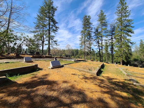 Colfax Cemetery grounds