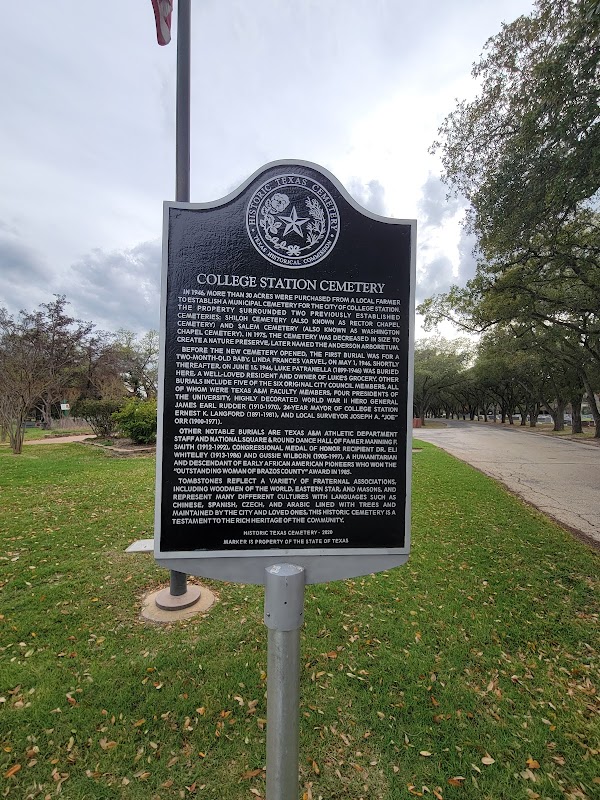 College Station City Cemetery grounds
