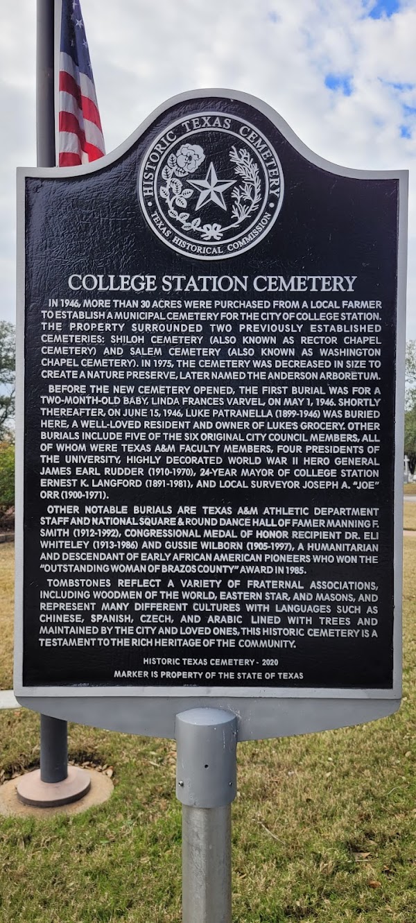 College Station City Cemetery grounds