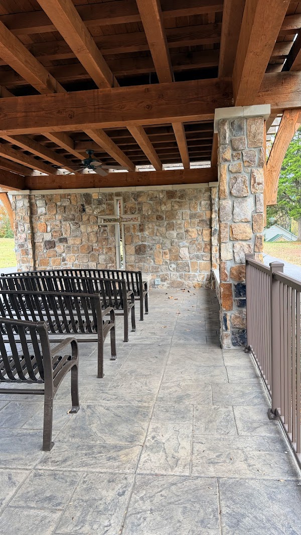 Collegedale Memorial Park grounds