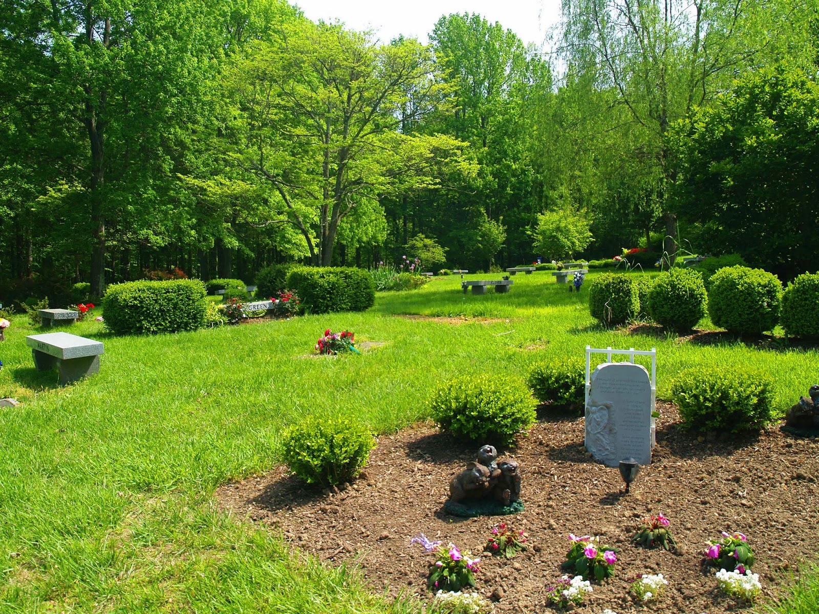 Columbia Memorial Park