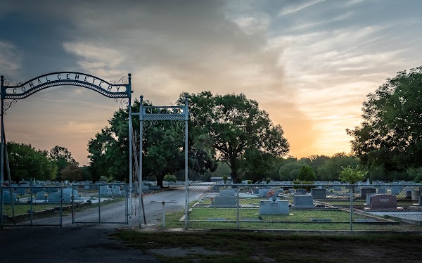 Comal Cemetery grounds