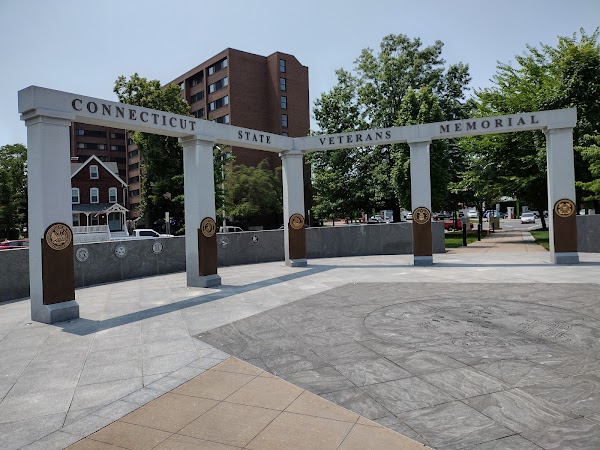 Connecticut State Veterans Memorial at Minuteman Park grounds