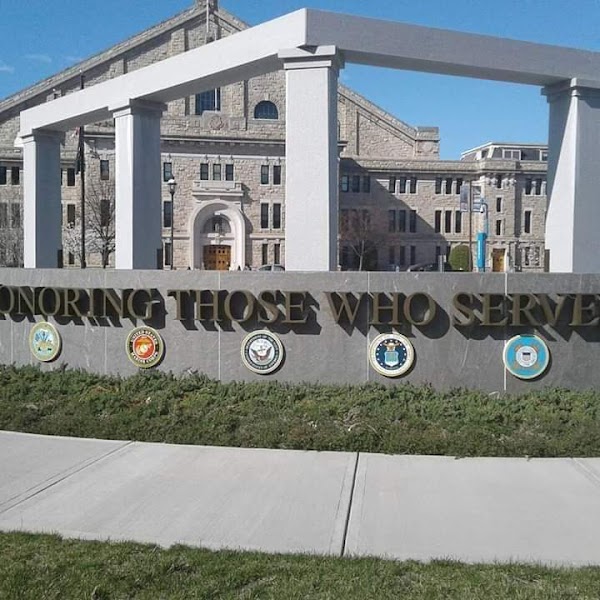 Connecticut State Veterans Memorial at Minuteman Park grounds