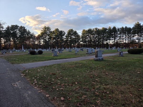 Contoocook Village Cemetery grounds