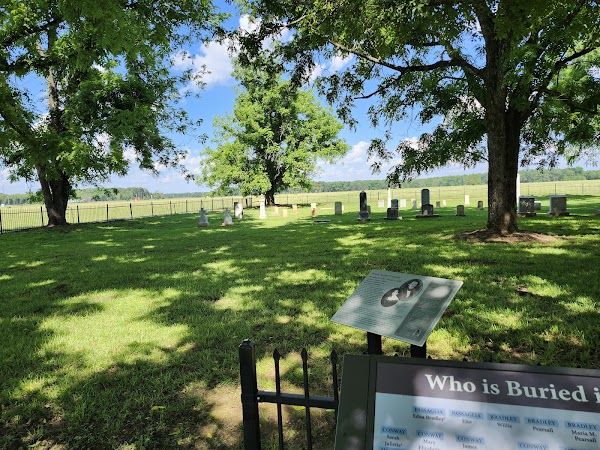 Conway Cemetery Historic State Park grounds