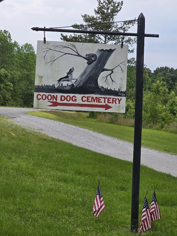 Coon Dog Cemetery grounds