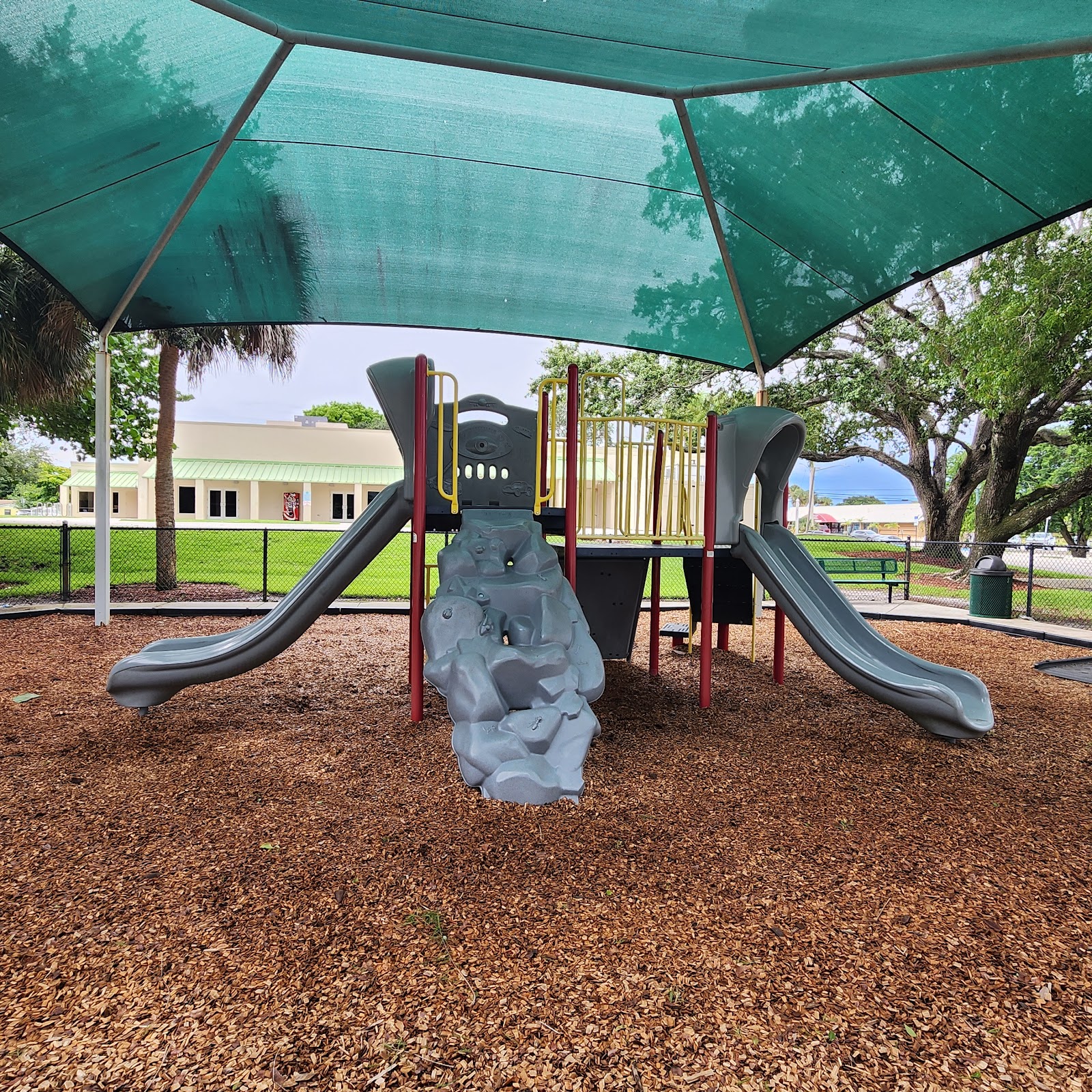 Cooper City Memorial Park cemetery grounds and headstones
