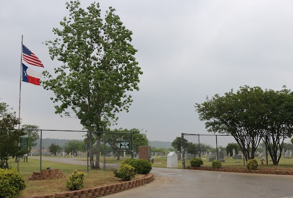 Copperas Cove Cemetery grounds