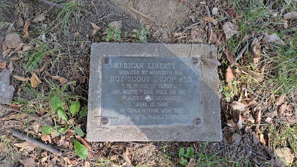 Copps Hill Burying Ground grounds