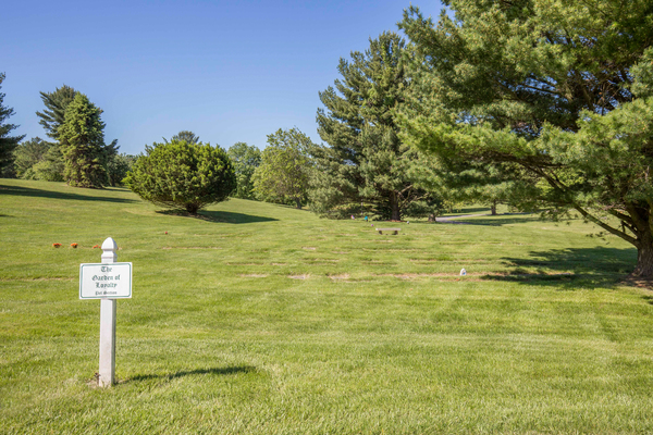 Crest Lawn Memorial Gardens grounds