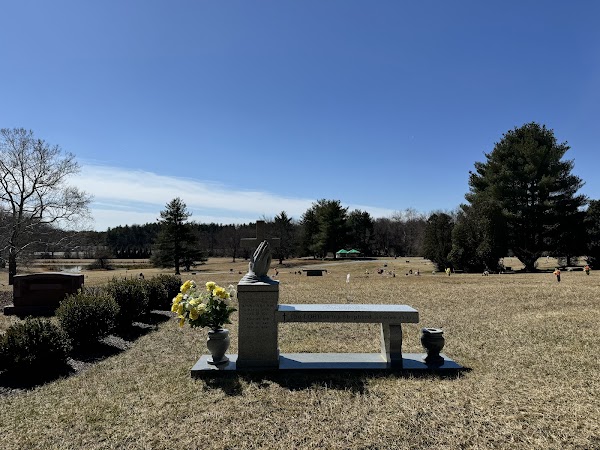 Crest Lawn Memorial Gardens grounds