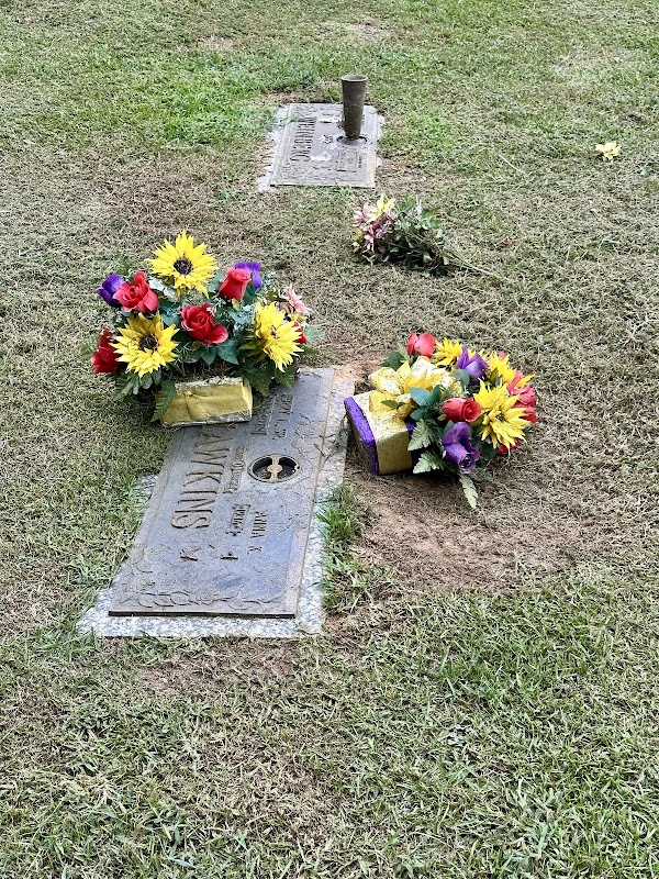 Crestview Memorial Gardens grounds