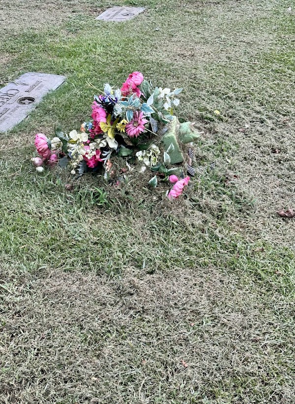 Crestview Memorial Gardens grounds