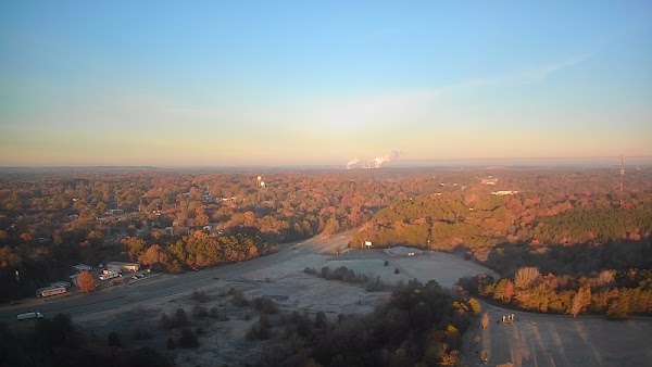 Crestview Memorial Gardens grounds