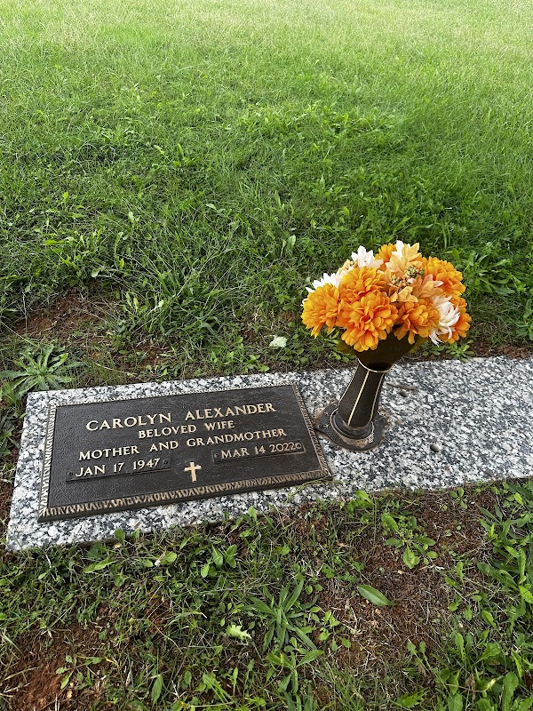 Crestview Memorial Park grounds