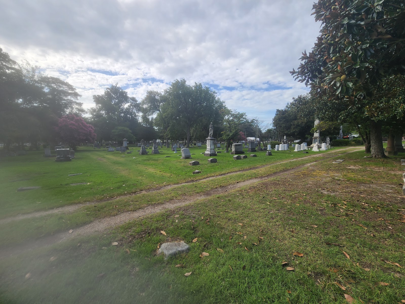 Cross Creek Cemetery headstone and grounds