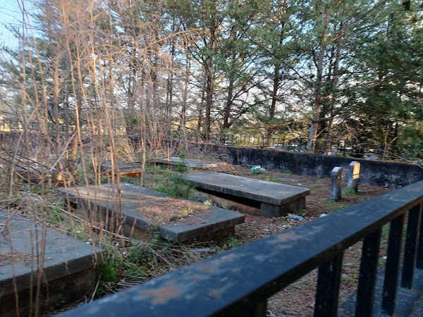 Crowley Mausoleum grounds