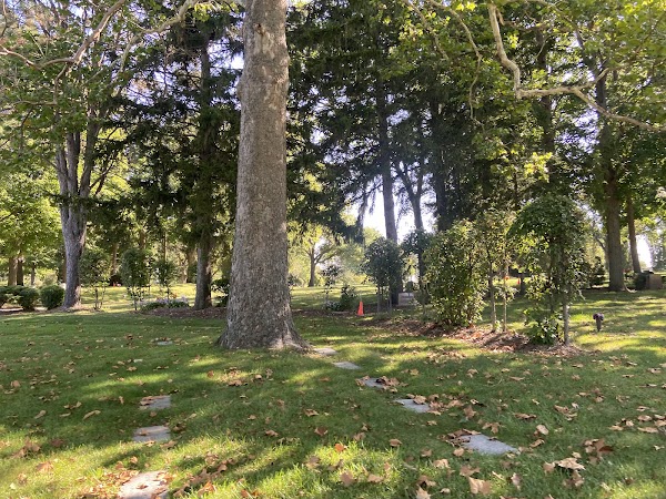 Crystal Lake Memorial Park Cemetery grounds