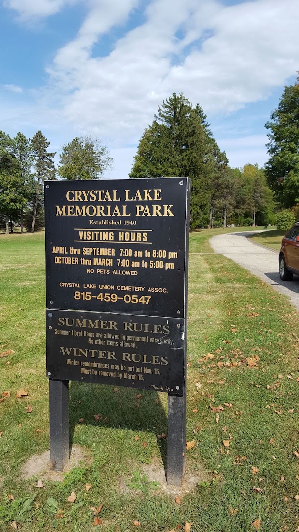 Crystal Lake Memorial Park Cemetery grounds