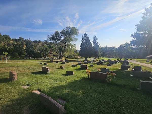 Crystal Valley Cemetery grounds