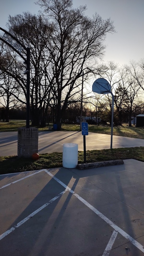 Dales Memorial Park grounds