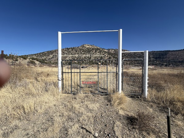 Dawson Cemetery grounds