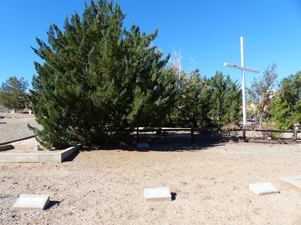 Dayton Cemetery grounds