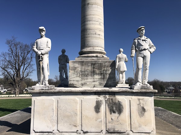 Dayton National Cemetery grounds