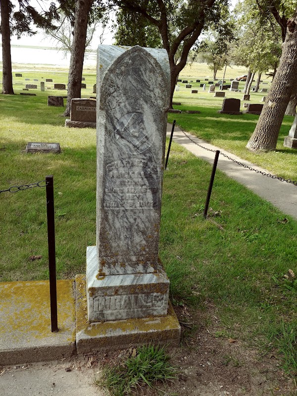 De Smet Cemetery grounds