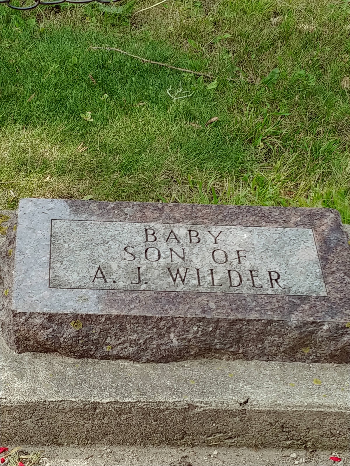 De Smet Cemetery cemetery grounds and headstones