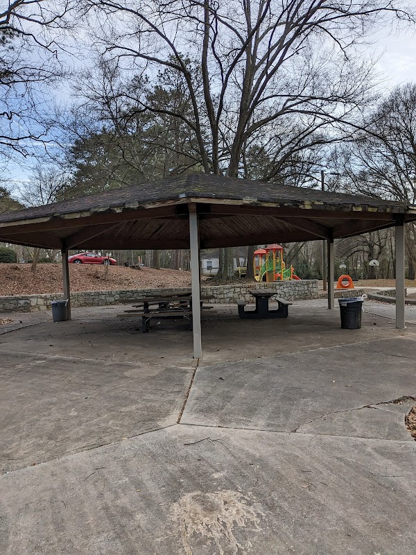 DeKalb Memorial Park grounds