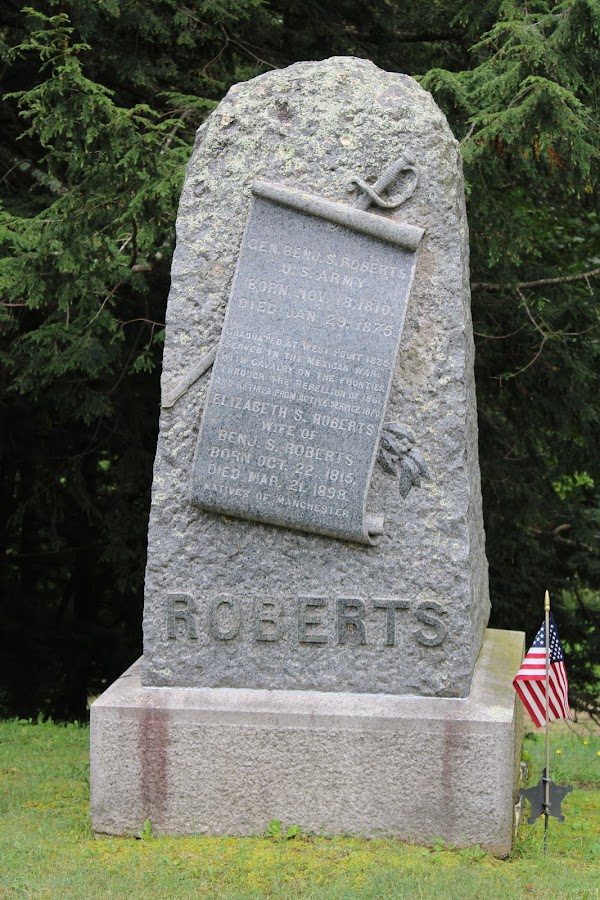 Dellwood Cemetery grounds