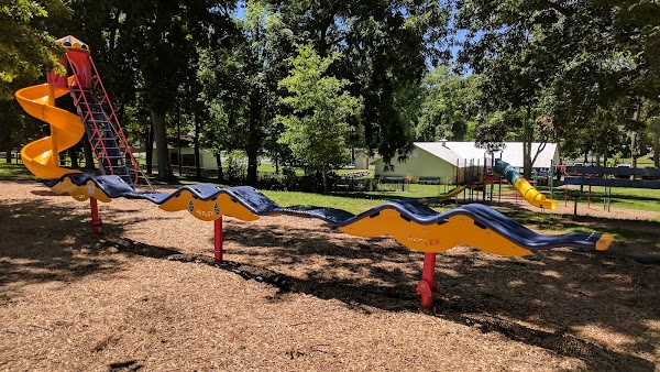 Denver Memorial Park grounds